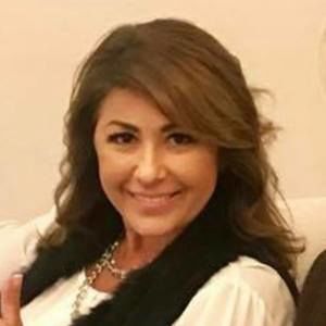 Meet your Posher, Ronell